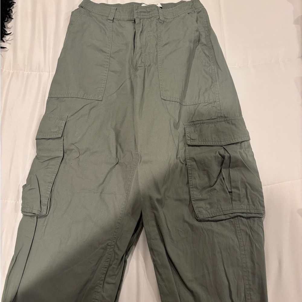 ABERCROMBIE green cargo pants
